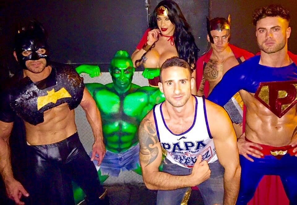 jennyleal31's tweet photo. #superheroes https://t.co/GVW6k6GqRF