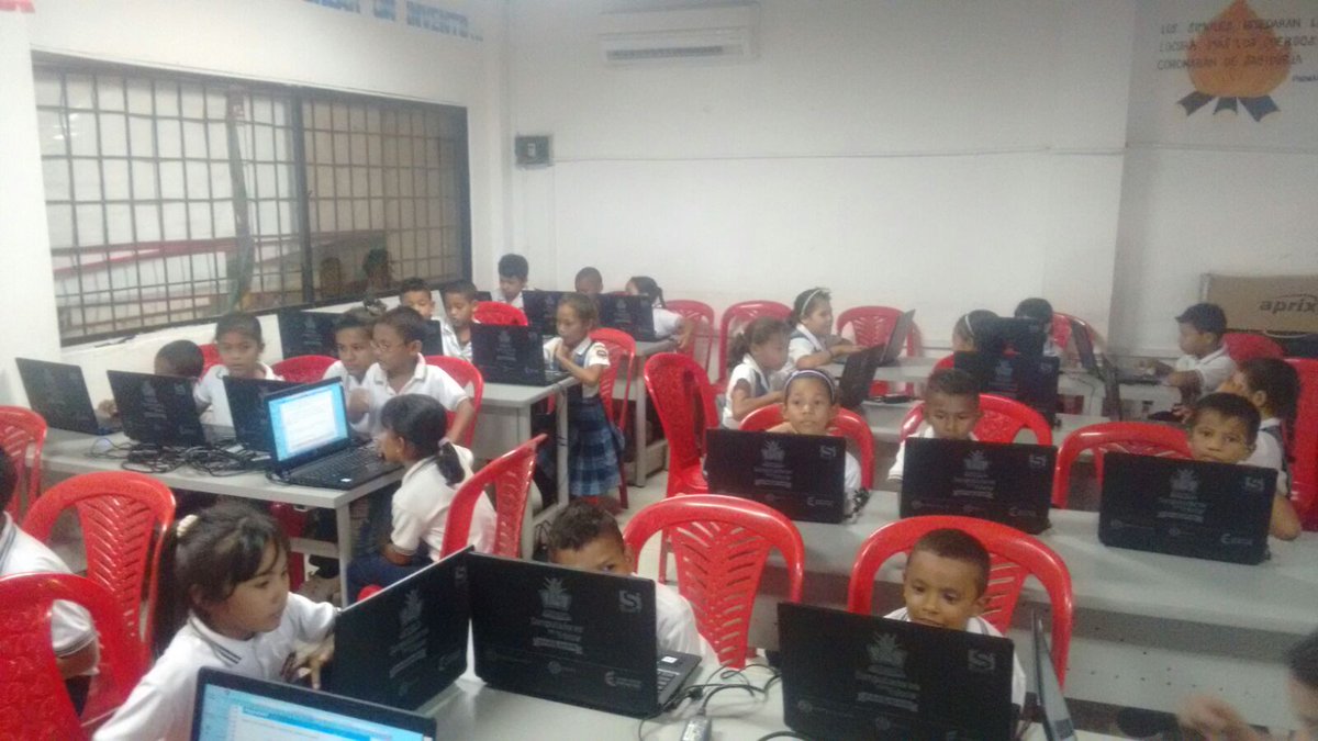 IEDorado's tweet photo. Estudiantes de #Insedor JT  participando de las pruebas #Superateconelsaber @SemMonteria @LuFrancoE @miledhoyos https://t.co/HzcCIaziS5