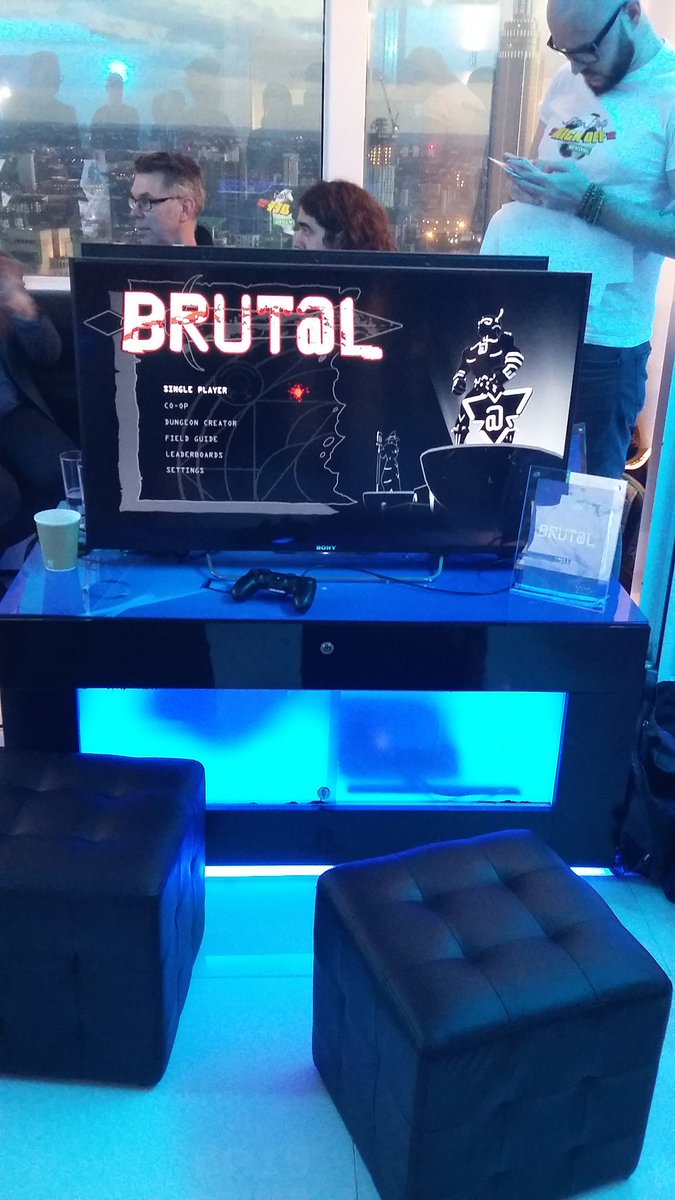strangersuntil's tweet photo. Hanging with @RetroCrumpet and @stormcloudgames at the @SkyloftLondon #playstation press event. #kicksomeascii #PS4 https://t.co/AWnclegd5E