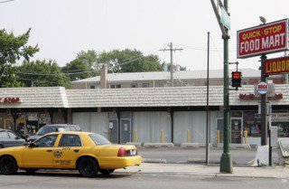 frontline_re's tweet photo. Strip Center - SEC of Pratt and California in Chicago in #Lincolnwood https://t.co/AmchcYddmj #forsale #CRE https://t.co/sSljg8oF4f
