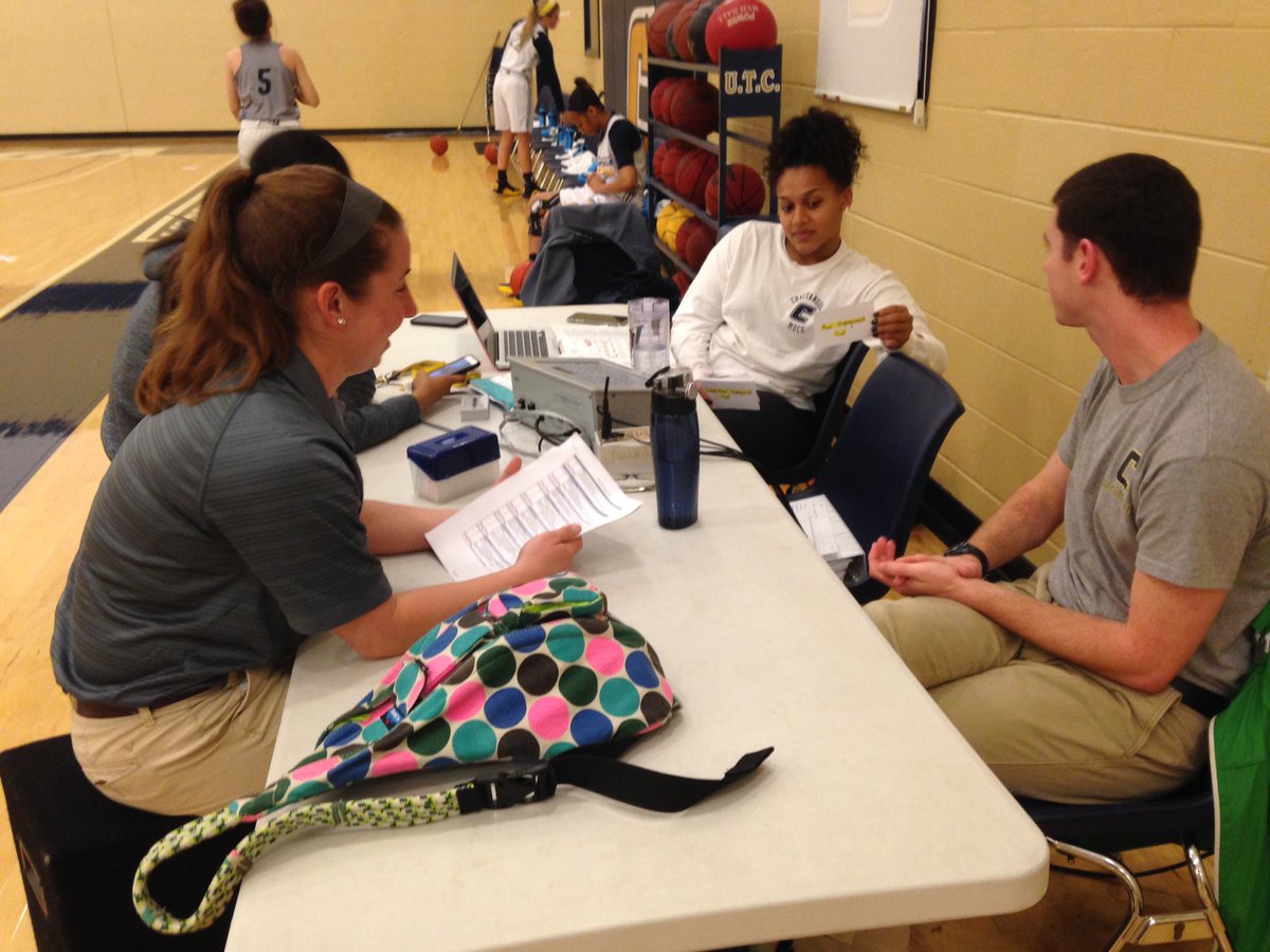 JLP_ATC's tweet image. You know studying is getting serious when the team managers get involved #BOCTime @StudentATProbs @ATprobs