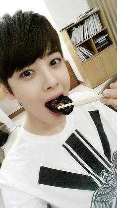 lourenlpz's tweet photo. #KpopEnAméricaTelevisión #SiempreEnTuVida https://t.co/jp7XURQaI3