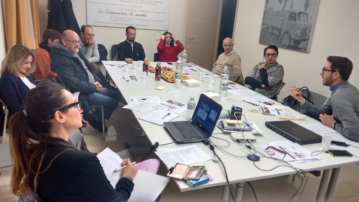 lcordin's tweet photo. #LivLab Focus Group: la parola agli utenti. #CoDesign #Retail #LivingLab #BigData @SKIL_Lab @UnicoopTirreno @i3_FBK https://t.co/d7MWGDDw2k