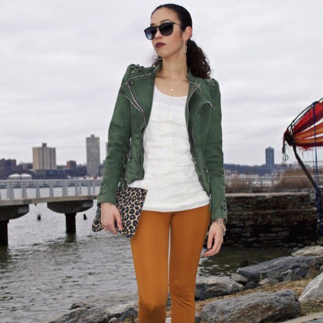 Curl_Collective's tweet photo. Loving my @LookbookStore biker jacket &amp; @ZARA trousers! Head to https://t.co/bIRNYpL4Qu for details on my #bold look https://t.co/I0Lr7tSVEg