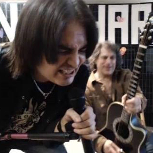 KingsHaremBand's tweet image. @XStreamNetRadio @kingsharemband Get Rocked