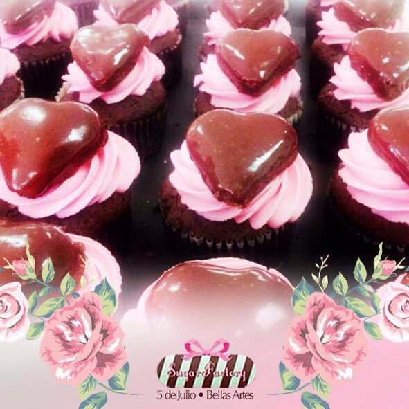 Disfruta del especial del mes brownie fudge <a href="/SugarFactoryCA/">Sugar Factory C.A</a>