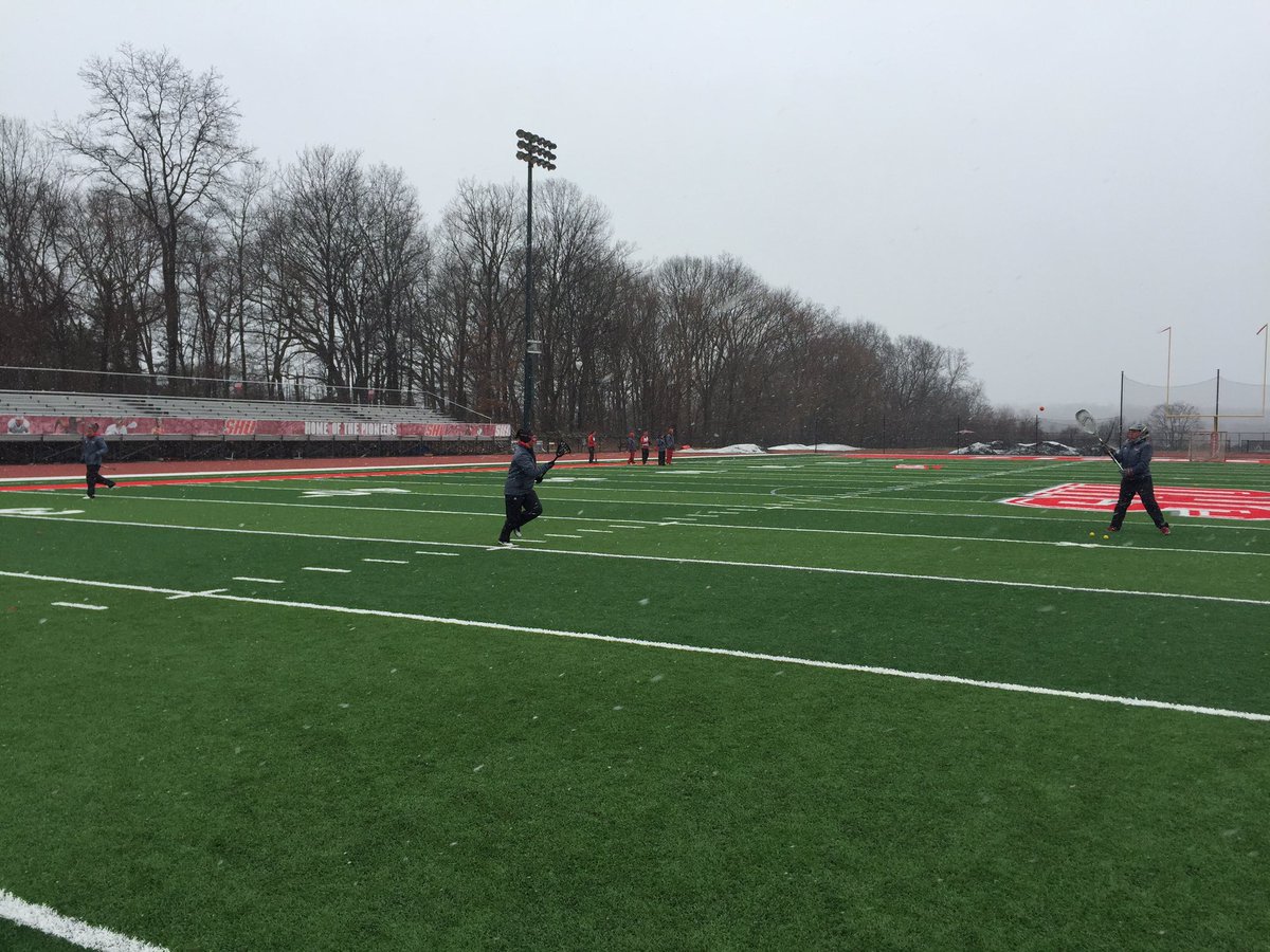sacredheartwlax's tweet photo. 1 more day until Game Day! #practiceinthesnow #preparation #wintersport #gopios https://t.co/gXy0wV63SU
