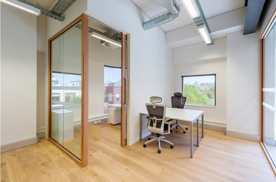 spacesworks's tweet image. 263 work stations and 1 lovely manager at #SpacesMEL