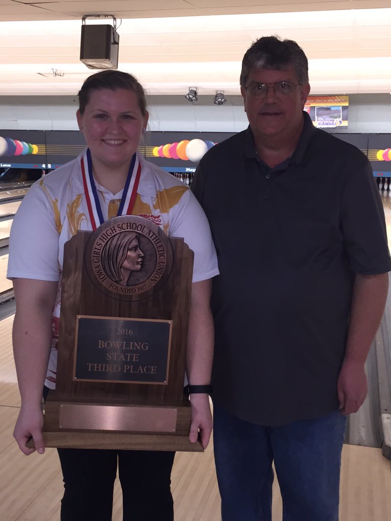SmileySmith512's tweet photo. What a amazing season 🎳🏆 https://t.co/m5qVXB93jo