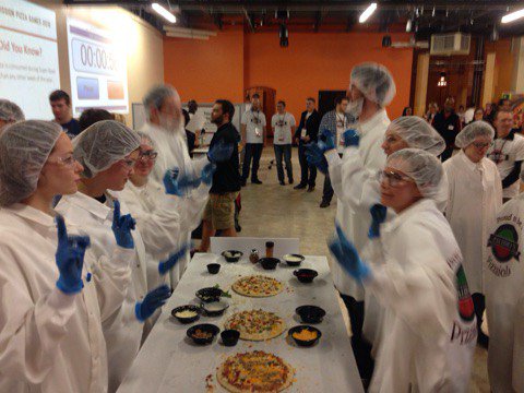 theuwmpost's tweet photo. #UWM Students' Mission Pizza Wins $1,000 for #Riverwest Food Pantry https://t.co/rbxSQeg14c https://t.co/jSzNdioFLY