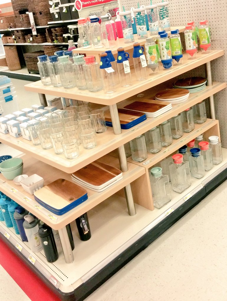ErinVML's tweet photo. When things go mpg, got to get #creative! #targetstyle #t2818 #target #vml #contiga https://t.co/3xF32QBndI