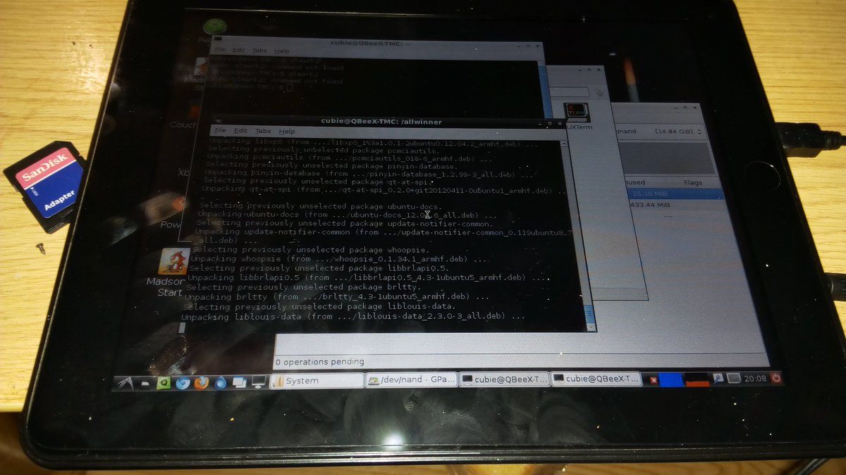 PietreLinux's tweet image. My tablet allwinner a10 update to ubuntu 14.04