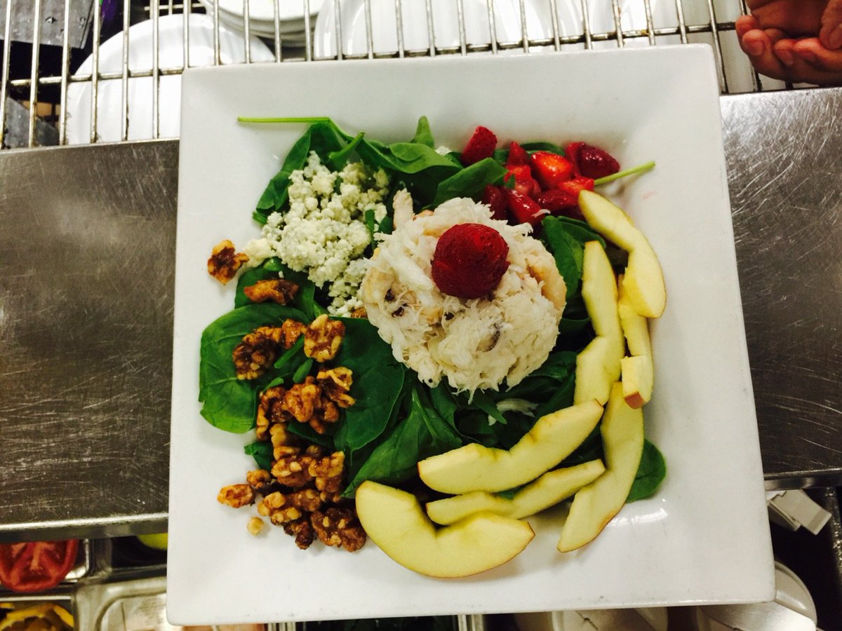 abarca_damas's tweet photo. Una rica ensalada  https://t.co/iGTumQOv99 https://t.co/tf1QnoixAd