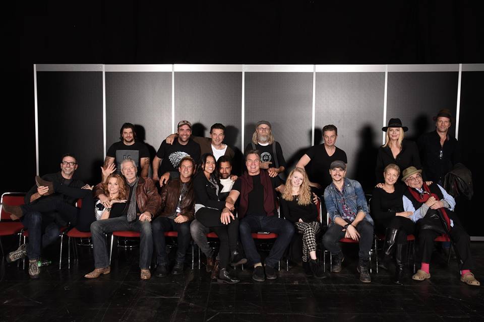 jamie_marsters's tweet photo. .@GermanComicCon | James Marsters German Comic Con 2015 Photos https://t.co/3uQ7uLn7pt @JamesMarstersOf #FirstGCC https://t.co/il3gOcJthJ