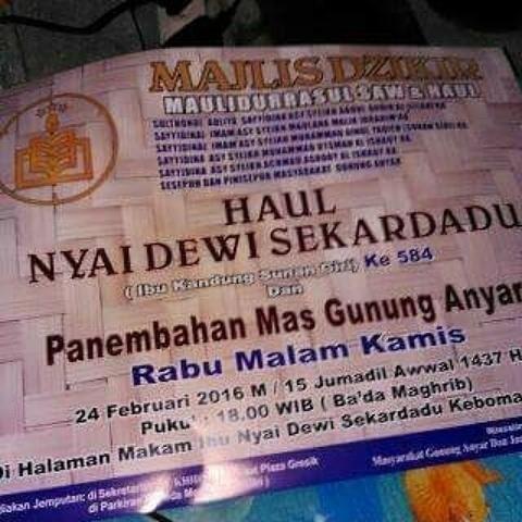 Nanti Malam
HAUL NYAI DEWI SEKARDADU (Ibunda Sunan Giri) &amp; PANEMBAHAN MAS GUNUNG ANYAR (CUCU Sunan Prapen)