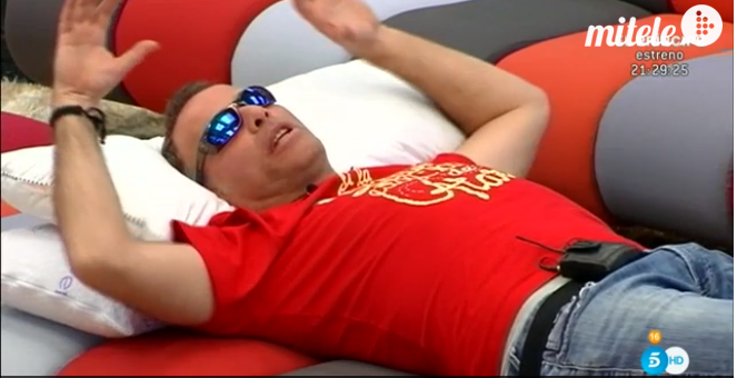ghoficial's tweet image. Carlos: ''A mí los tangas me quedan muy mal'' #Límite7GHVIP