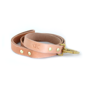 OldFortStore's tweet image. We outfit your dogs, too. Our Clyde Collar &amp;amp; Monty Leash are a perfect match. buff.ly/1KBCzrD #madeincanada