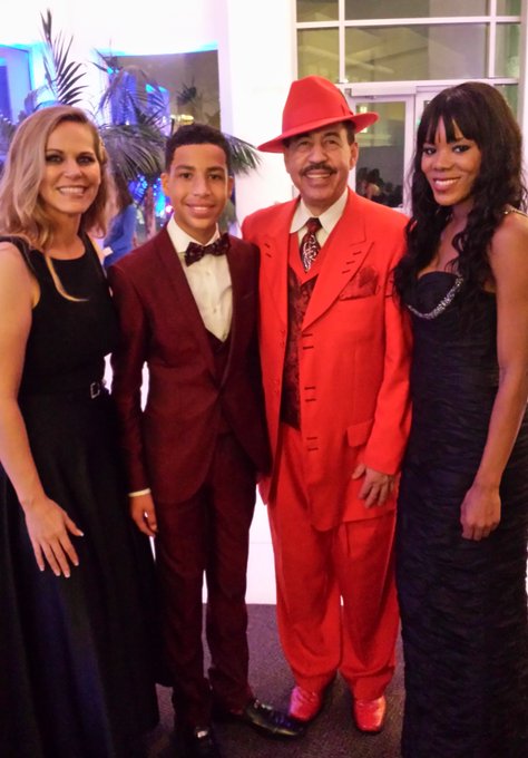 #diversity is a hot topic 4 #academyawards. We got it here w #blackish @maracusscribner. @jadapsmith<a href="/tag/diversity"class="tags">#diversity</a><a href="/tag/academyawards"class="tags">#academyawards</a><a href="/tag/blackish"class="tags"><span>#blackish</span></a>