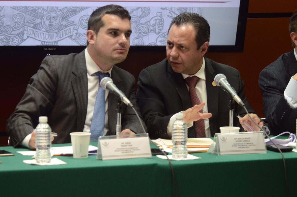 BraulioGuerraU's tweet photo. Continuamos en los trabajos de la Comisión de Régimen, Reglamentos y Práctica parlamentaria. https://t.co/a74SuoGKY9