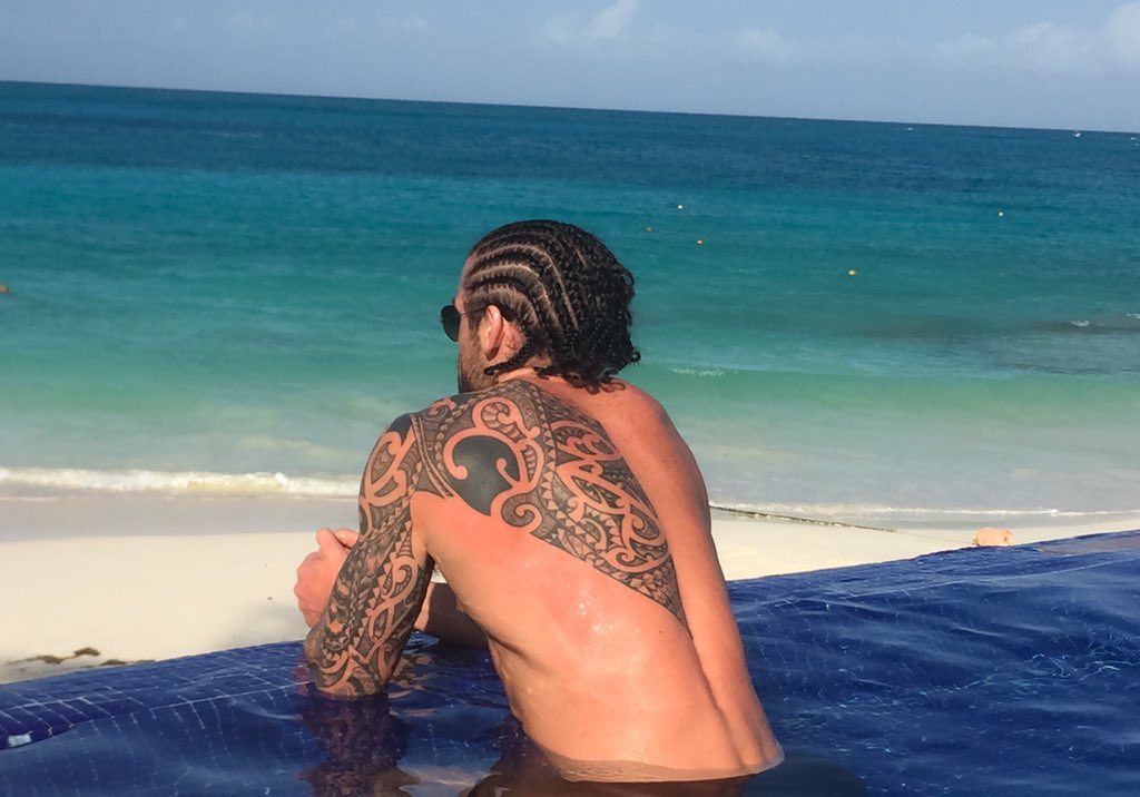 stureardon's tweet photo. I'm far from what I once was but not yet what Iβm going to be.
#mextagram #Cancun #Mexico #ruipalace https://t.co/0koAtxErvY