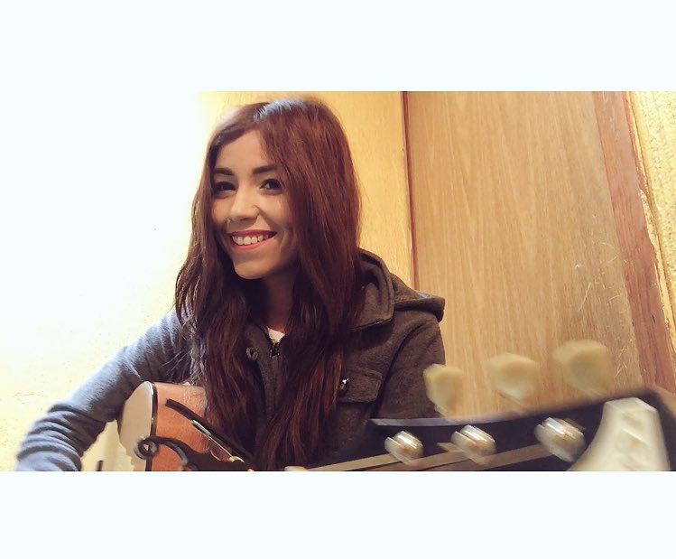 Daanycalvario's tweet photo. Foto del Cover que ya se anda subiendo ' 🙄 https://t.co/fNYK3w27UC
