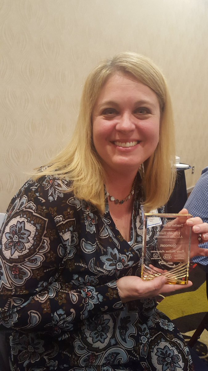 lottselementary's tweet photo. Congratulations to Nancy Healy and Kim Harris. Excellence in Education.  #lottsrocks 
@LottsPTA @knoxschools https://t.co/s8U20x6q4e