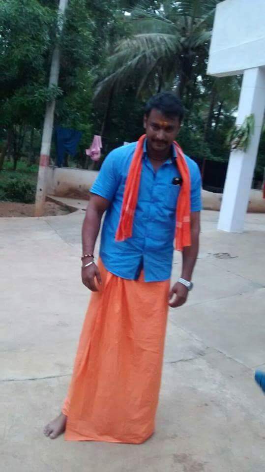 Poison_Kariya's tweet photo. Thakath irona nodidre thaaytha katskotiraa ..e @dasadarshan nodidre #Chattaaa #Chattaa katskotiraa
@suntaragaali https://t.co/Y41PJNYXsu