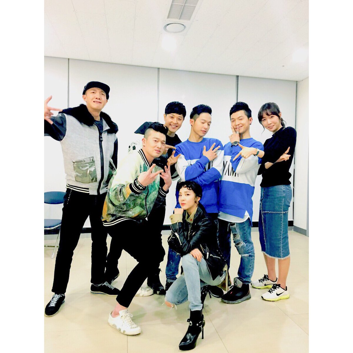 krungy21's tweet photo. #latepost https://t.co/nUdfboP90C