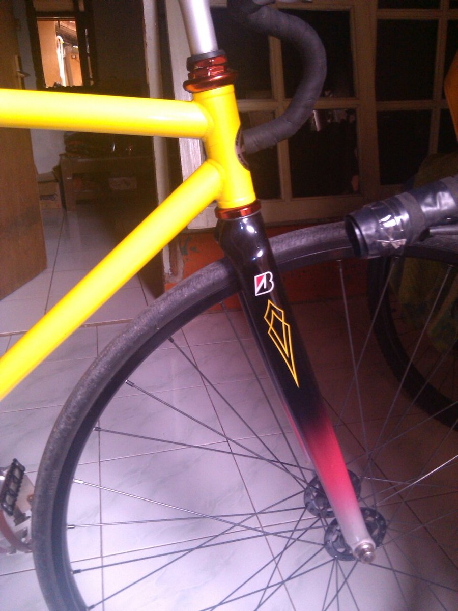 Wts fork standart bridgestone alloy, steertube 12,5cm. WA 089699738544 cod only bekasi #fnfjb #fpjb #rbjb