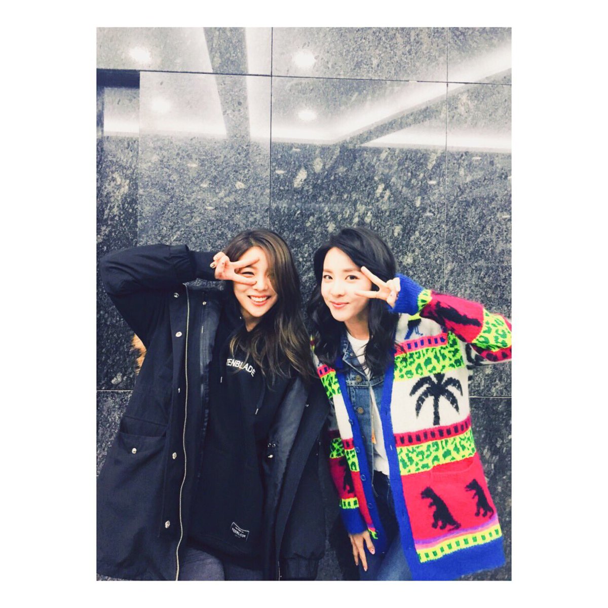 krungy21's tweet photo. #latepost https://t.co/ZvPwz9OrR8