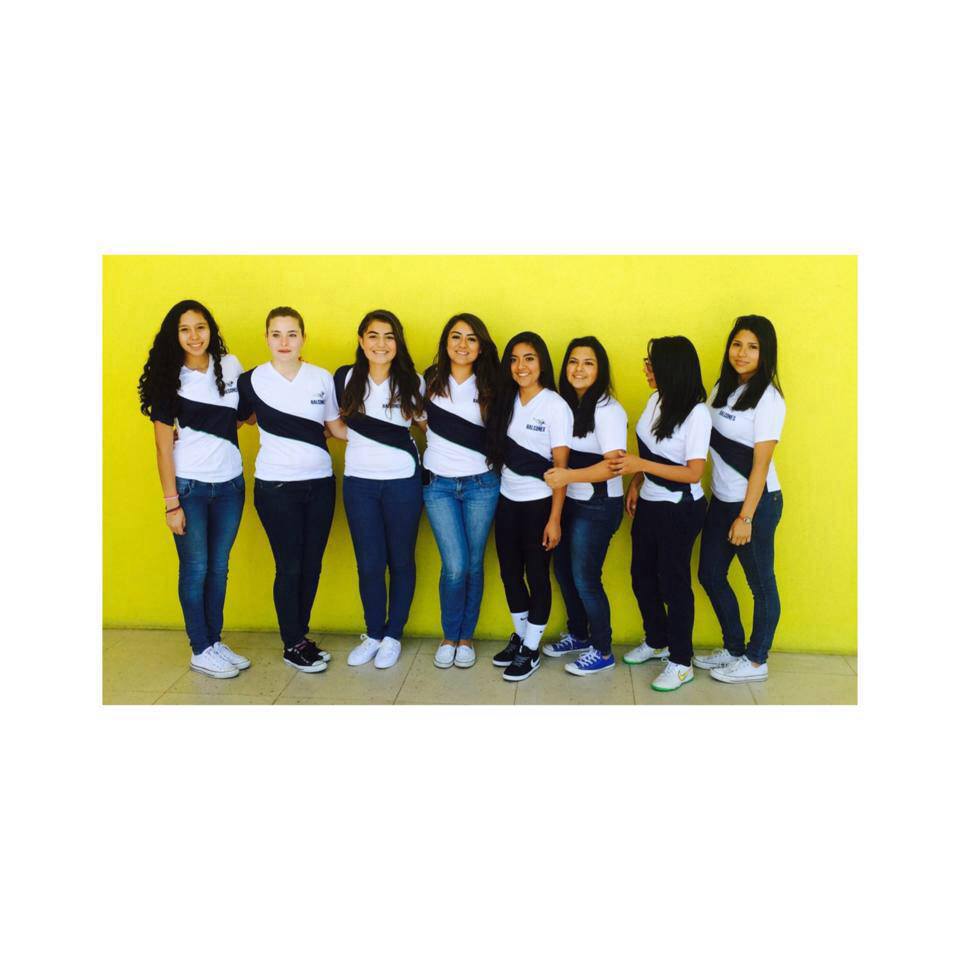RebeDirectioner's tweet photo. @Tecmilenio 
#QueremosInterhalcones 
#SomosHalcones
#SomosBYDE

#CampusToluca

No deben separar a los equipos! https://t.co/pVsv72MLYO