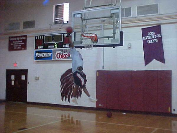 Itsnixonbitch's tweet image. Old Fugitive The Back In My High Schools Days #11Grade #MadHops Been Bout That Ball Shit #Life #360 #OkolonaMs