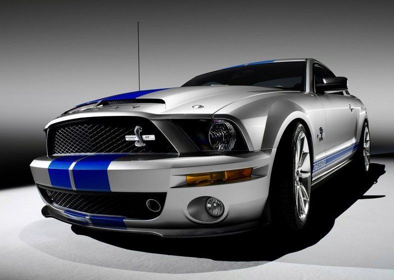 MustangMX's tweet photo. Conocedores Mustang: ¿Cuántas unidades se produjeron para el cuadragésimo aniversario del GT500 KR en el 2008? https://t.co/OmlXwa9OSy