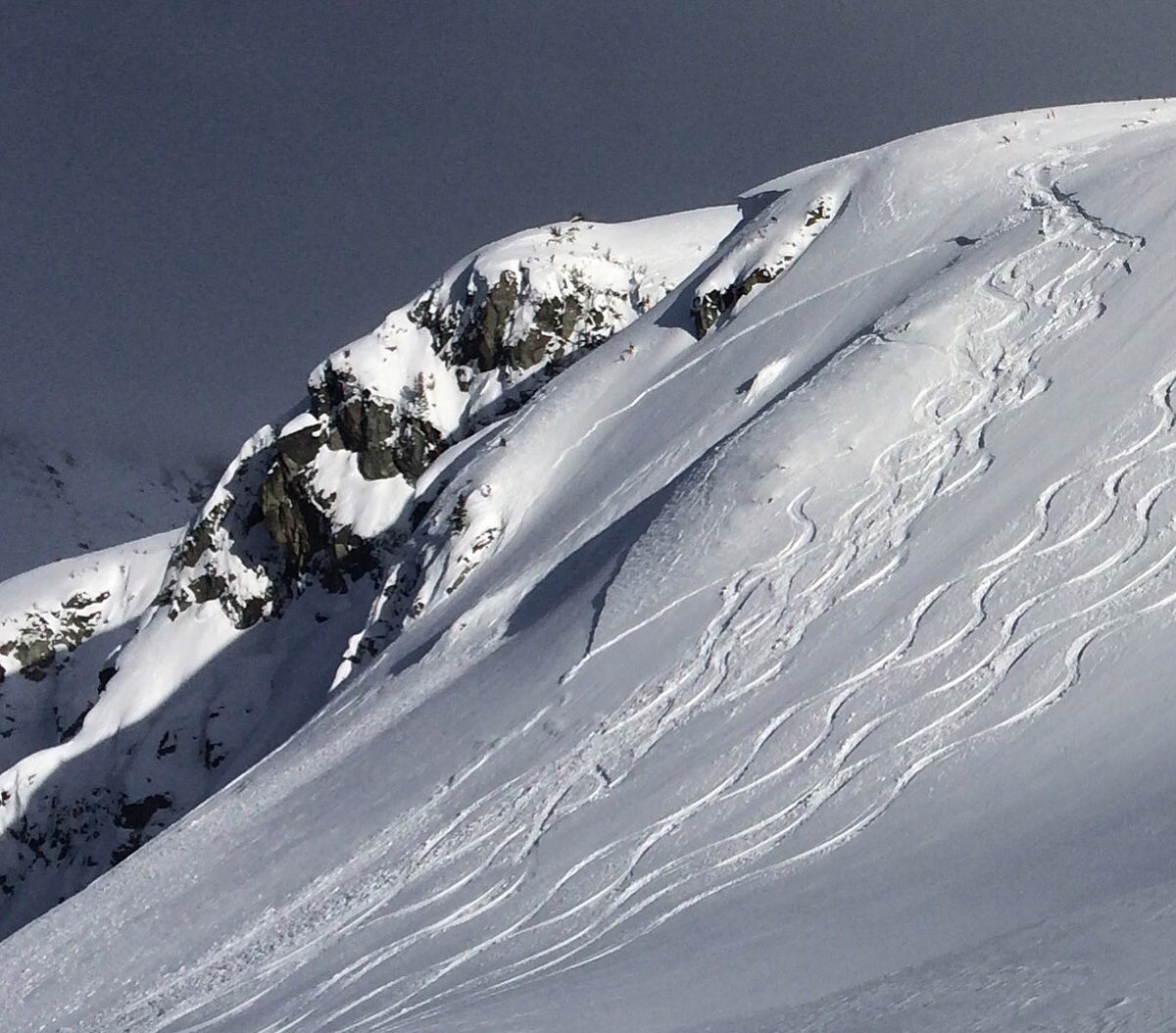 winterstokefest's tweet photo. Real life avalanche seen in Whistler backcountry. Learn avy skills in our clinics! https://t.co/gDImuhR3fx https://t.co/2hj2002uTv