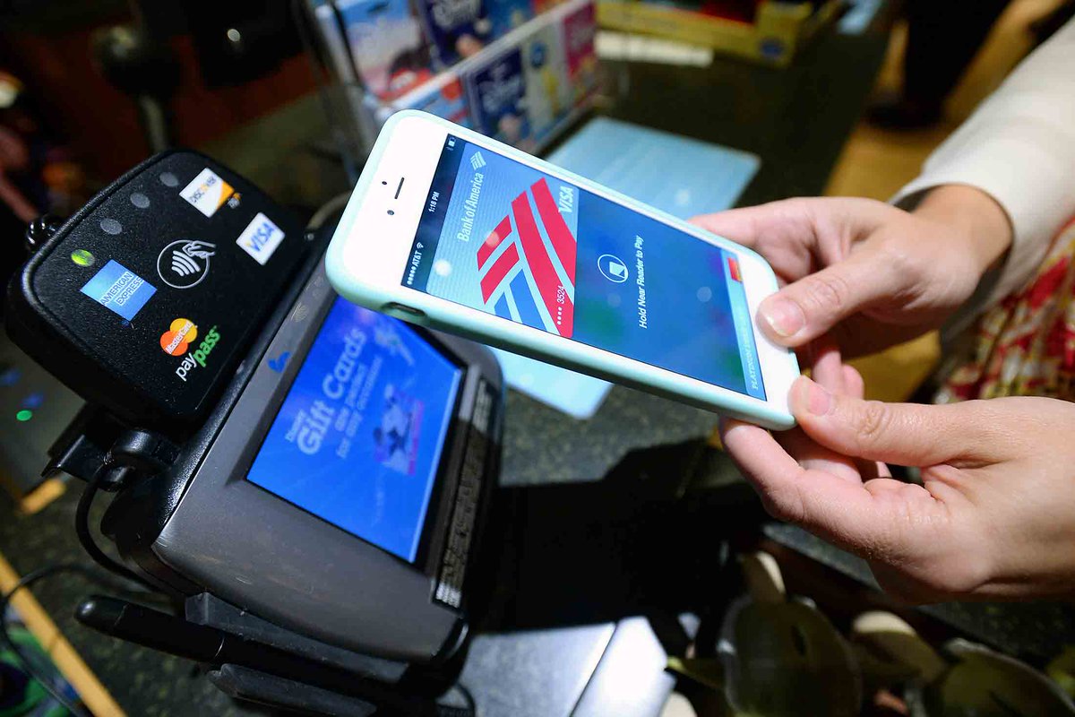 adamfintech's tweet photo. #Banks Are #Ceding Ground to #Apple #Pay - Bloomberg Business https://t.co/NI1e7JUgIh https://t.co/e4XYhHXDXs