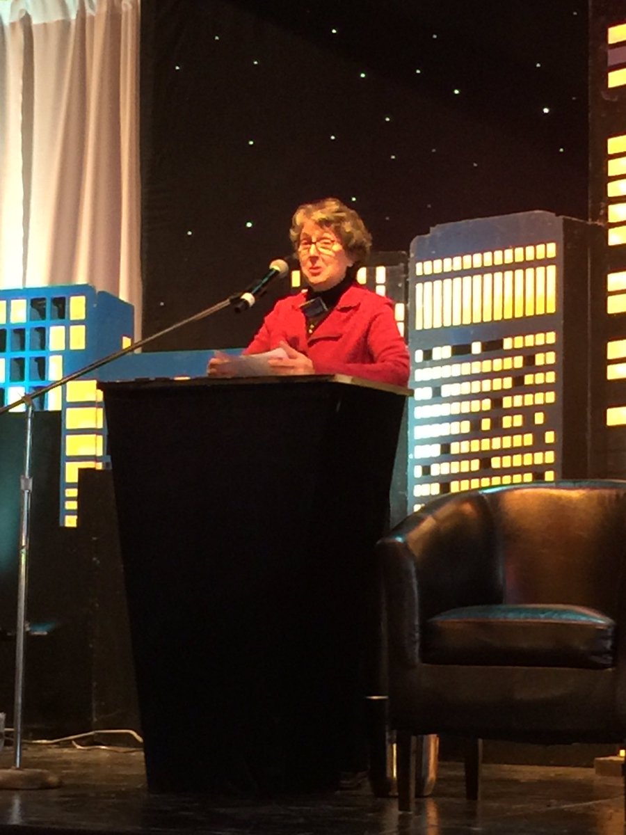 SCORECharlotte's tweet photo. @SCOREMentors Kathy Pearce, Chap Pres presenting at #breakfastconversations2016 @CLTMayor #heirsoflegends https://t.co/UtOh0Hf7sk