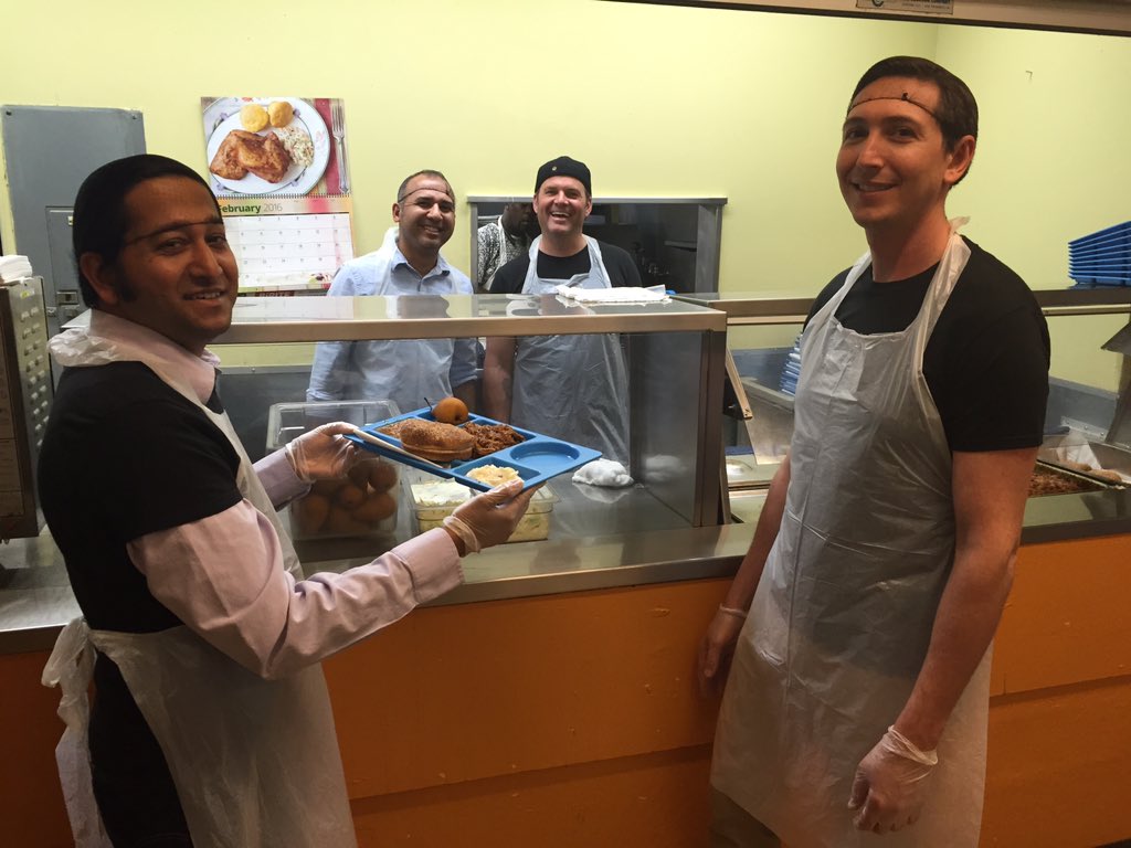 UmaMange's tweet photo. Adobe's Monthly Volunteering event at ECS.   #Adobe @AdobeCareers @ECS_SF @initialyzeinc #AdobeLife https://t.co/BA7J6lFZfr