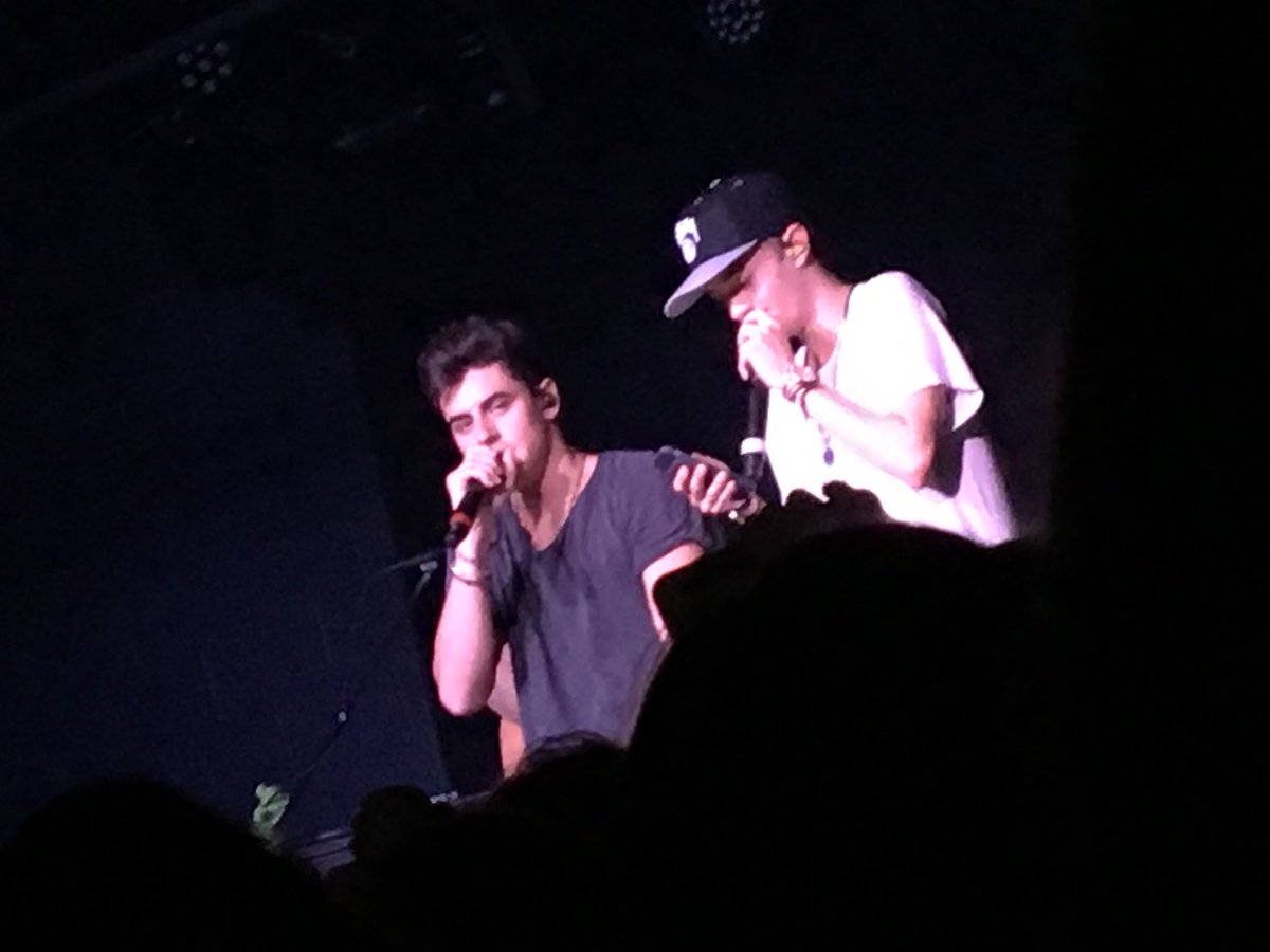smoljohnson's tweet photo. Already miss them.😳
Thank you for a great night.😍💚 https://t.co/6cYciUnmDN