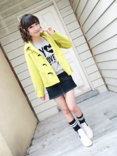 あらし Twitterissa しゅりちゃんでも挙げとくか 内田しゅり 内田珠鈴 モデル Jsガール 何故なのか 非リア 萌えドラ キチガイと繋がりたい 競馬 一撃でゾッコン T Co Lauzb3yo1c