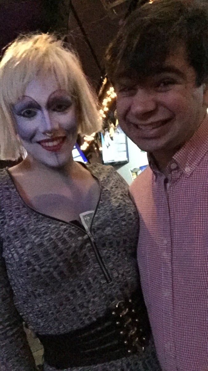 morehipsterthan's tweet photo. infiniti sinclaire killing it tonight at ziggy's! #dragisback https://t.co/R2v3ACv1HM