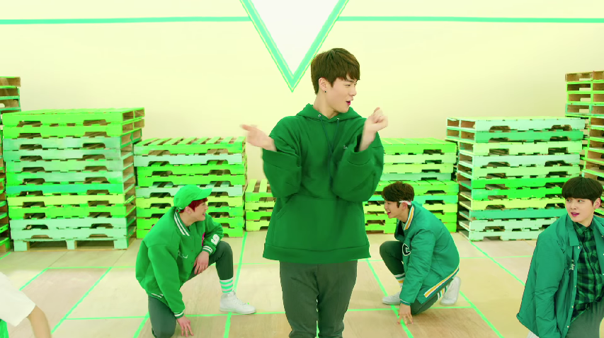 MiSSjANE096's tweet photo. #ASTRODebut #ASTROShowcase #ASTROSpringUp #ASTRO #MoonBinASTRO https://t.co/PQ0pIWSFFQ