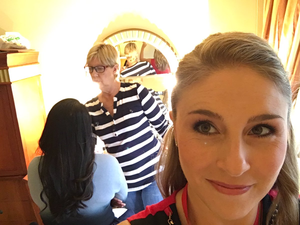 CarineRous's tweet photo. @EmperorsPalace @SABC3HIRollers #Emporers #highrollers shoot day at the best casino!! @viljemaritz @selaibubbles https://t.co/Dru4NpolTh