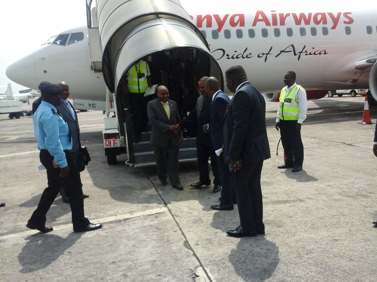 Arrivée de SE <a href="/ButoreJ/">Dr. Joseph BUTORE (Ph.D)</a>, 2VPR à Kinshasa ce 23/02 pr partic.à la Conf. sur investissements secteur privé ds Région GL