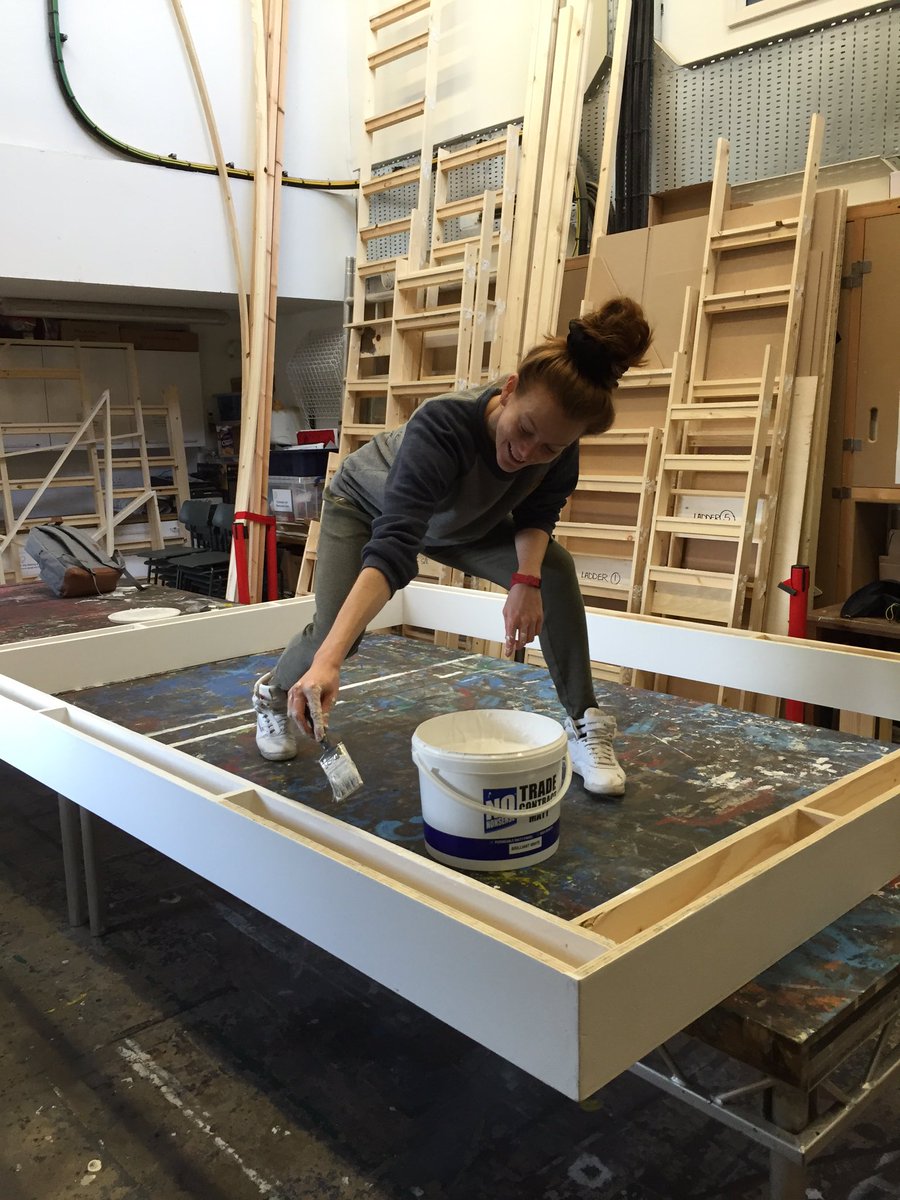 Pegatweet's tweet image. The amazingly adaptable @EmJGreig from @BodyPoliticUK working on set for #MWTT @DancinOxford before opening night