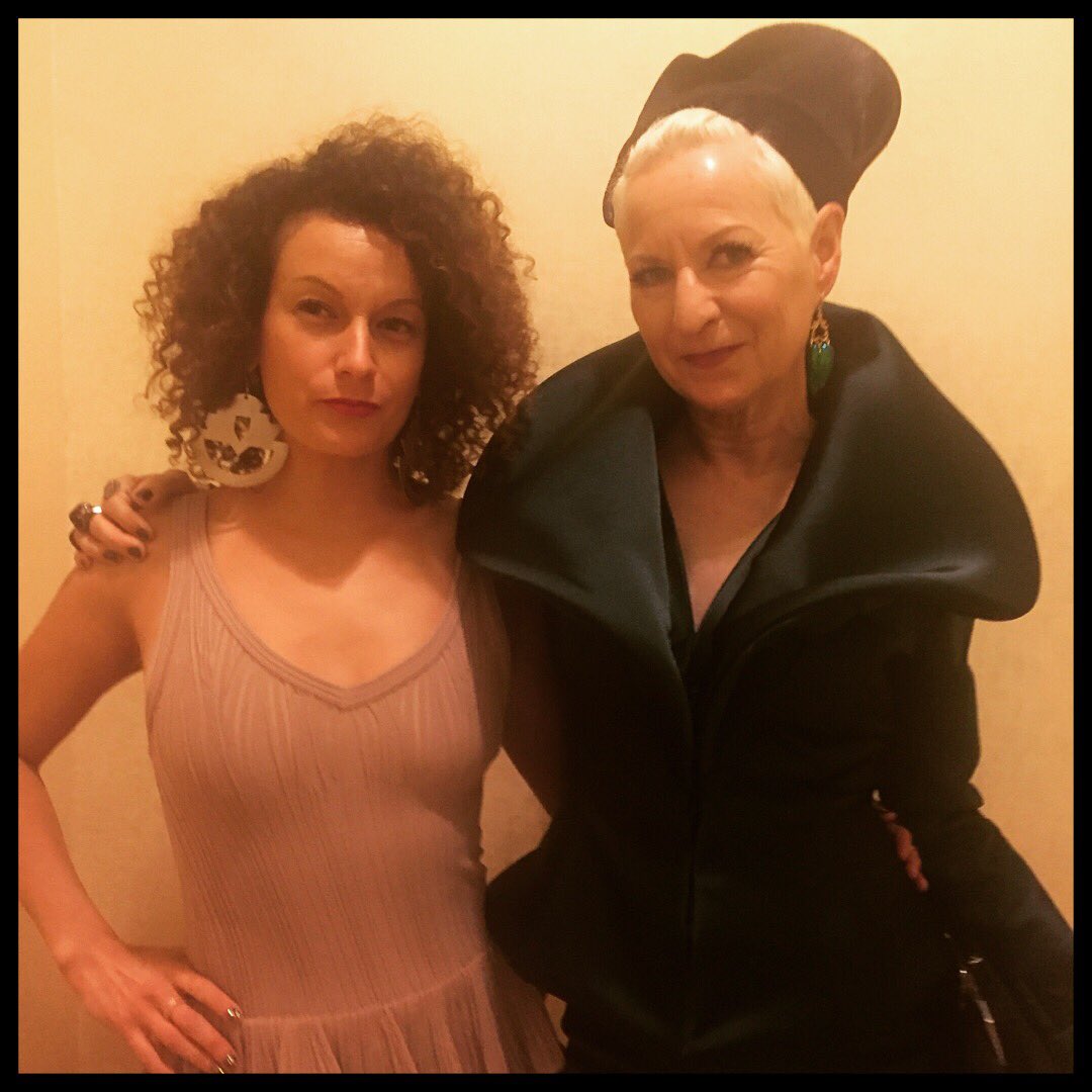 TrayceGigiField's tweet photo. Congrats to the sweet Lou 4 her #CDGA16 award tonight for @AHSFX !!! Love you! #costumedesigners #2brokegirls #ahsfx https://t.co/e96Ezk4VW0