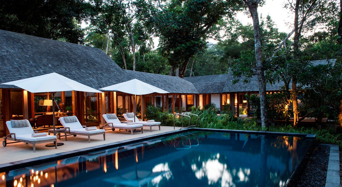 luxurysightsee's tweet photo. Dip in this #private_pool in tranquility at #TheDataiLangkawi
https://t.co/tlTBB7Y07w https://t.co/sr7VjPtaXE