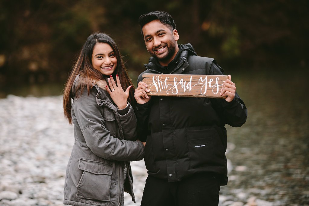 SweetheartVan's tweet photo. She turned around and SURPRISE! https://t.co/N1XDAHFYrP @HarlingsBC @skyhelicopters @SweetheartVan Mode Photography https://t.co/w8qcdQV38Q