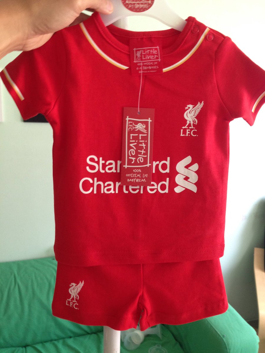 thisisimran's tweet photo. Bought his first #LFC kit and he's officially a Reds 🔴😊 #RafelImran #YNWA #lfcstore #lfcstorekl @LFC @MalaysiaLFC https://t.co/42xAEP3Opf