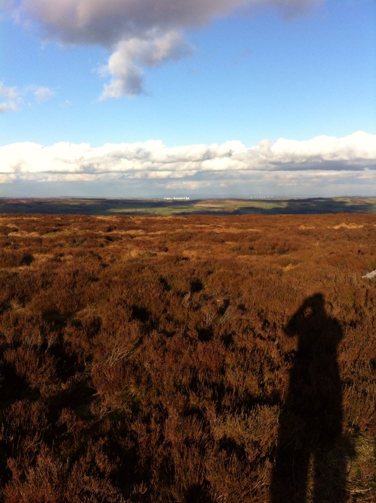 barberjack21's tweet photo. #Calderdale search and rescue ilkley moor bar tat https://t.co/nfuz7KwQ3g