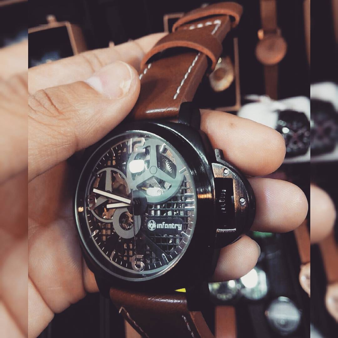 NAwatches's tweet photo. SKU : IN-025-MAC-L
#infantrycoth #infantrywatch #infantry #wristwatches #wristwatch https://t.co/cwgfrkU3Zv